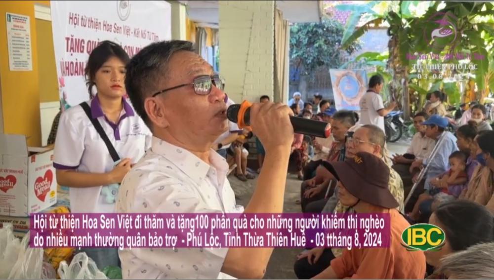 [2024.08.03] Hoa Sen Việt tặng quà cho người mù khó khăn Thừa Thiên Huế