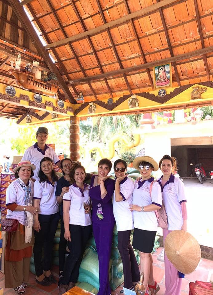 HOA SEN VIỆT PHÁT QUÀ CHO NGƯỜI GIÀ NGHÈO KHỔ NEO ĐƠN TẠI BẾN TRE, 05/03/2019.