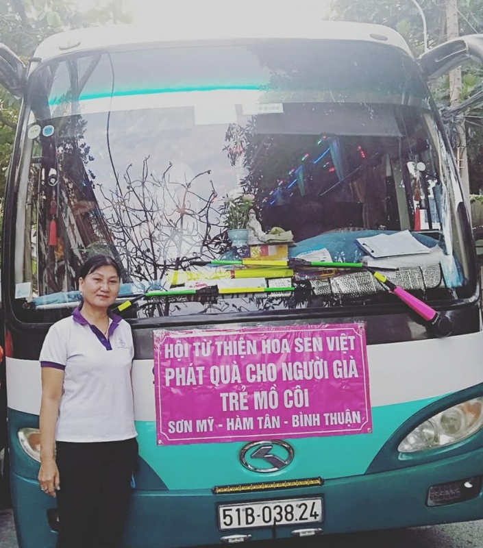HOA SEN VIỆT THĂM & TẶNG QUÀ TỪ THIỆN CHO 150 NGƯỜI GIÀ & TRẺ MỒ CÔI TẠI SƠN MỸ -HÀM TÂN-KHÁNH HÒA 20 THANG 7,2019