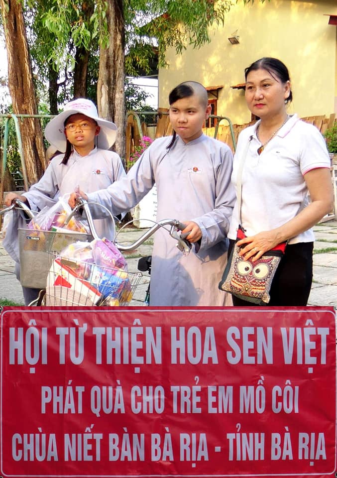 HOA SEN VIỆT THĂM VÀ TẶNG QUÀ CHO TRẺ EM MỒ CÔI – BÀ RỊA VŨNG TÀU,Ngày 22 thàng 12, 2018