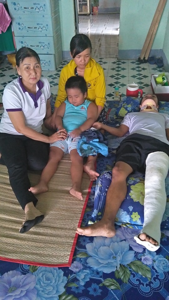 HSV thăm và tặng 5 triệu cho một hoàn cảnh đáng thương Thứ sáu 23/8/2019